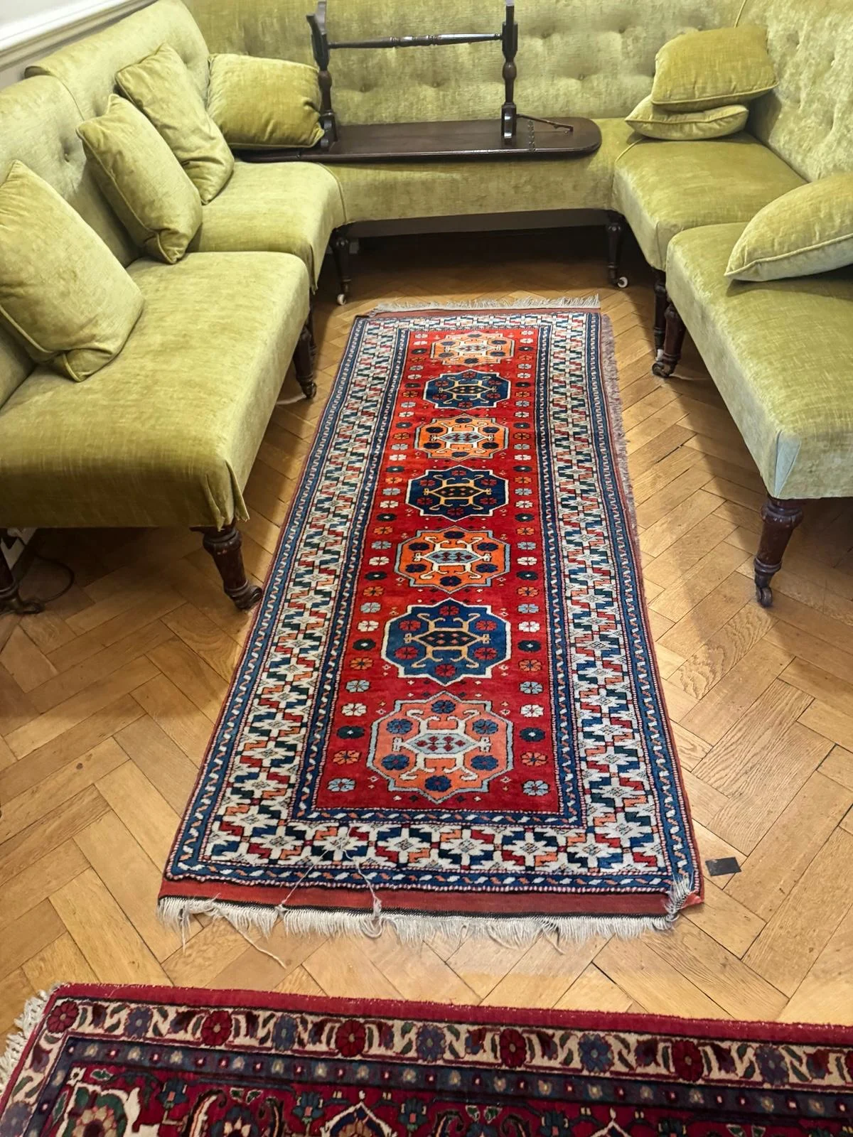 Fine runner rug in an Oxford University room